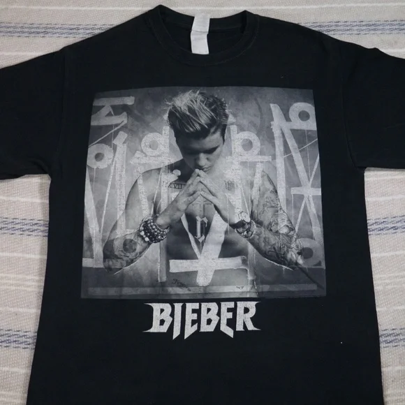 Justin Bieber PURPOSE TOUR Front Back Tee Shirt Size MEDIUM - Picture 2 of 6